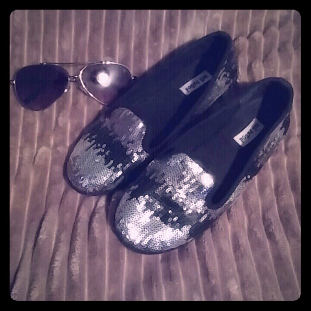 Sequin loafers